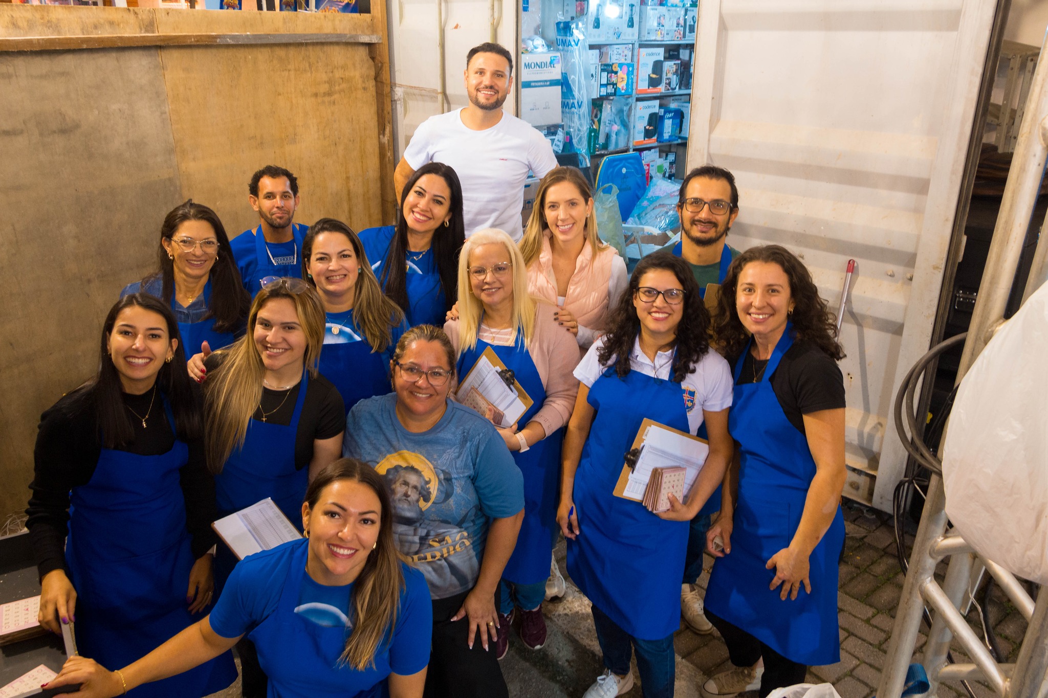 Equipe do binguinho da festa